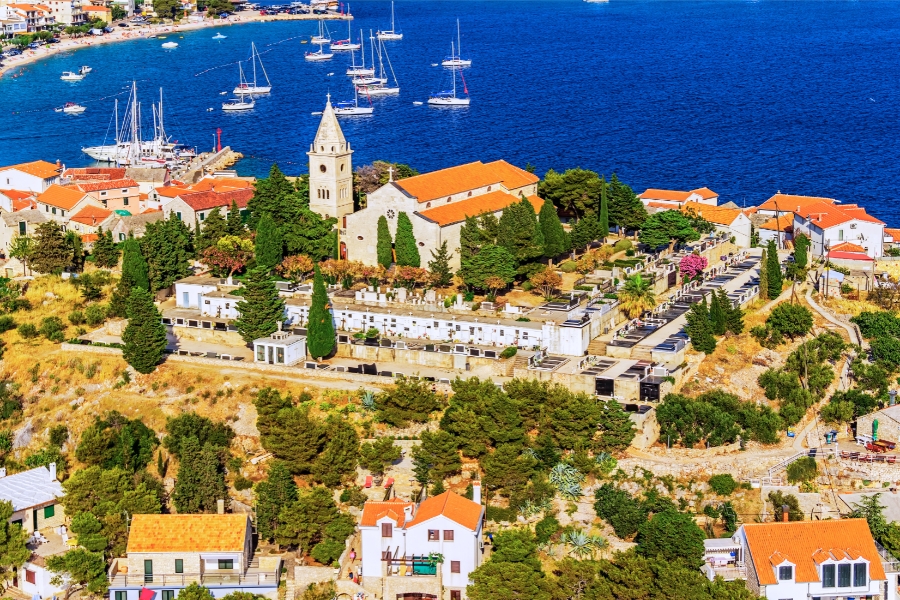 Split to Primošten by Rental Car: Route, Distance, and Stops