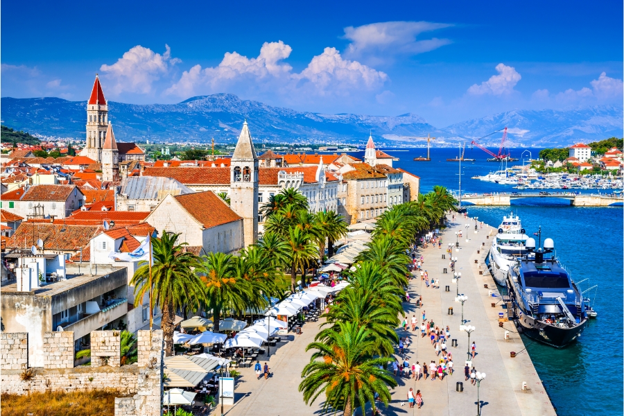 The Ultimate Coastal Drive from Dubrovnik to Split