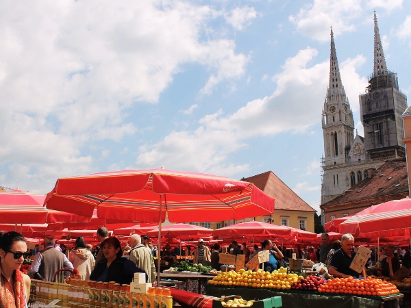 A Traveller’s Guide to Dolac Market in Zagreb