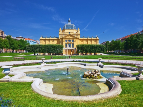 Why Lower Town Is One of the Best Places To Stay in Zagreb